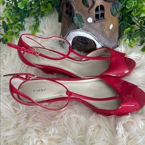 FIONI Clothing Red Patent Slingback Open-Toe Heels